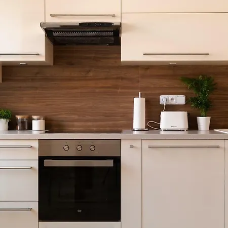 Feel Like At Strakova - Hearth Of The City Center Apartment Bratislava