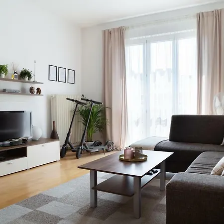 Apartment Feel Like At Strakova - Hearth Of The City Center *